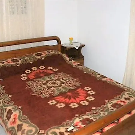 Mani's House A Beautiful Maisonette In A Two Storey House Στούπα